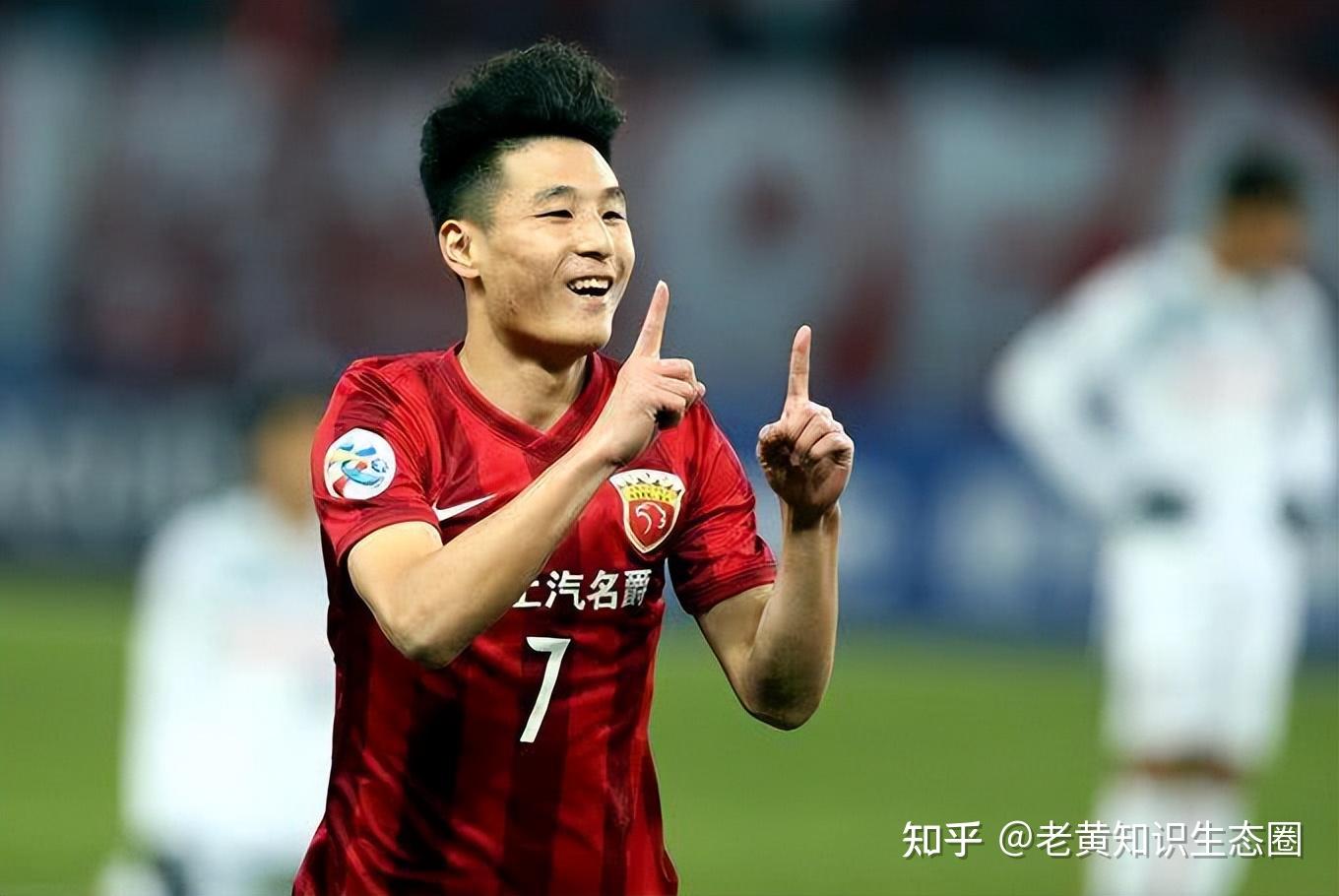 中超清晨走向成谜；尤文图斯状态回暖；赛场秩序良好；年轻球员得到机会的简单介绍